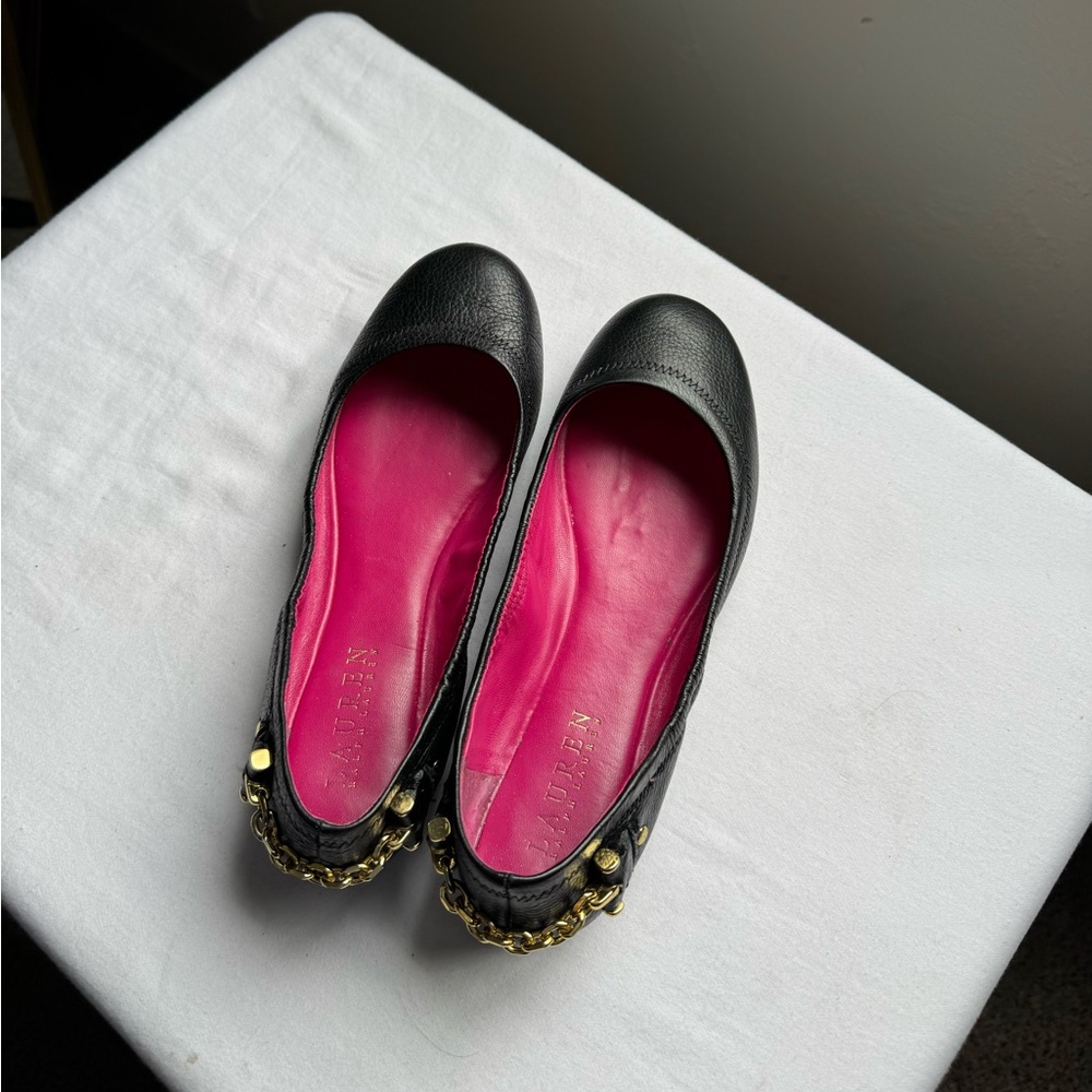 Lauren Ralph Lauren Barb Black Ballet Flat, -Horse Bit Golden Chain. Size 6.5B